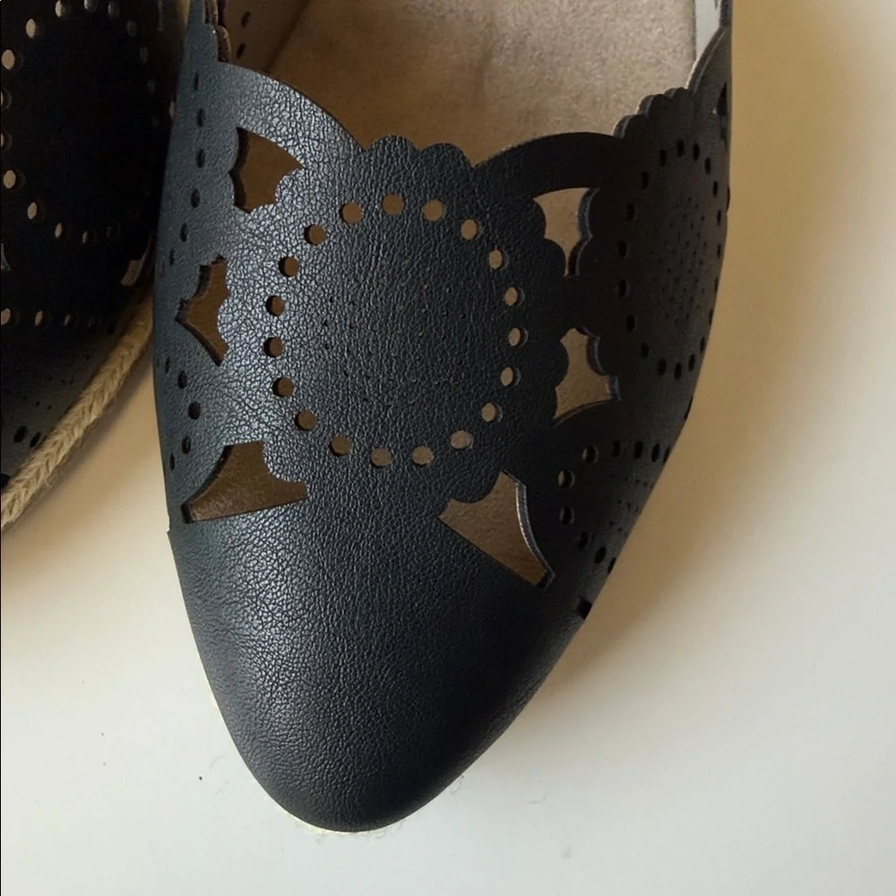 Rialto Espadrille Wedge Sandals floral laser cut adjustable ankle strap Like New